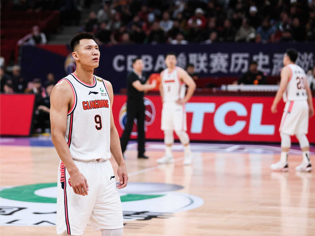 勇士在三分 勇士在三分